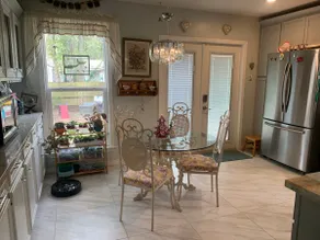 The Mermaid Inn Beach Cottage, Seabrook, NASA, Kemah, pet friendly! - Image 5