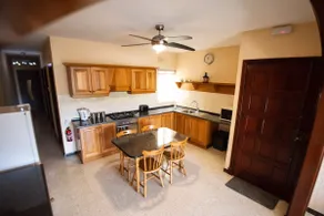 Apartment 5 mins away from the beach. - Image 2