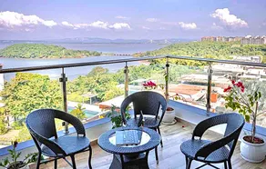 Panoramic Sea & Island view 2BHK Apartment - Image 5