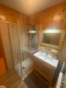 Ground floor apartment in the town center. - Image 4
