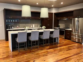 GORGEOUS 1 BR on MAIN #2 - Image 2