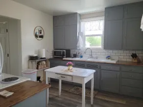 Quaint Farmhouse on  Palisade Peach Orchard close to Wineries - Image 3
