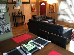Location! Location! close to downtown, Whitman - Image 4