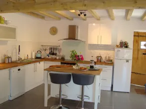 A charming, spacious, newly renovated home in the beautiful village of Camon - Image 5