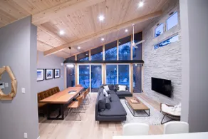 Cherrywoods: Modern, Wood Deck, Family Vacation - Image 4