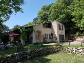 Charming little place in La Tour d'Aigues - Image 2