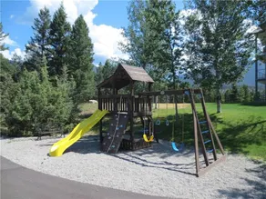 ”The Peaks” Condo - Image 5