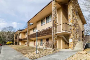 Just steps from your private patio to the river - Image 3