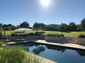 Beautiful farmhouse - Image 2