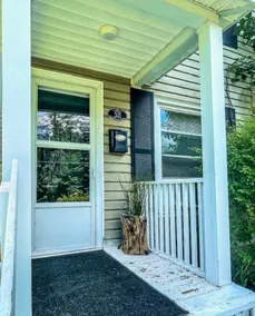 Spacious Profesionals retreat. 2br w/ac - Image 3