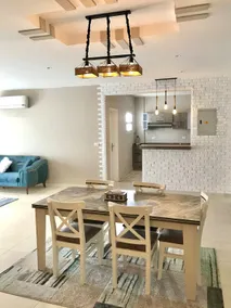 New! Lovely 2-bedrooms apartment with free parking - Image 5
