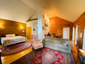 Beautiful, secluded cabin on 6 acres w/sauna - Image 3
