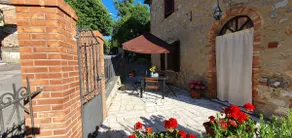 At Gabri's house, hospitality and simplicity - Image 4