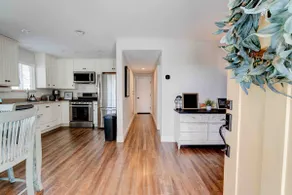 Charming home just minutes from downtown Redlands - Image 3
