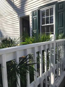 Private 1 Bedroom Triplex 20 min from Philly - Image 5
