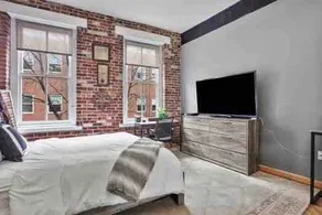 Studio in Shockoe Bottom - Image 2