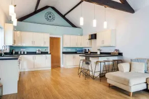 Mumbles Road Beach House - Image 3