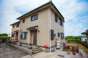 Spend a wonderful time on the balcony while looking out at the sea. URUMA STAY Country - Image 4