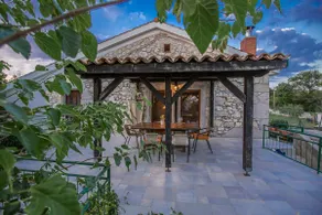 Stone house apartment, 80m2+air&stone&wood&fire - Image 4