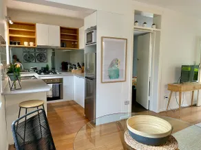 Lovely 1 bed ground floor apartment with car park - Image 4
