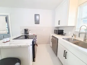 Super clean 1- bed guest house with free parking - Image 5