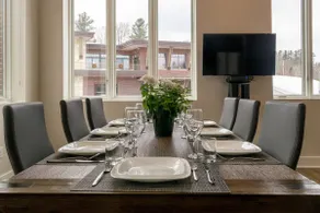 DLX Two Bedroom for 8 at Lake Placid Inn Main St. - Image 3