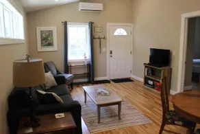 Private Eastside In-law Apartment - Image 2