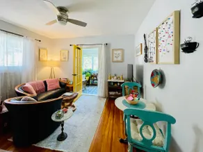 RetroLux Guest Suite 20 min to Downtown Baltimore - Image 4