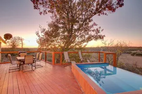 Owl Spring Ranch Bunkhouse - Image 2