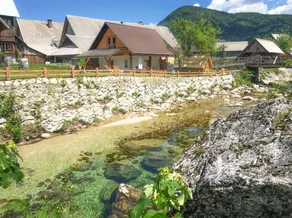 Hike & Bike Chalet - Image 4