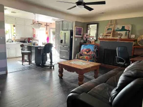 2BD1BA WALK 2Blks Old Town&Sawmill. Pet friendly - Image 2