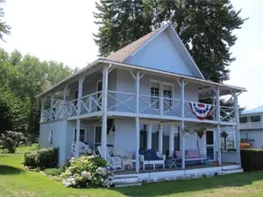 Charming cottage on Lake Ontario - Image 4