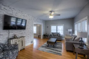 Big Midtown Home! Entertainment Room, Bunk Beds! - Image 5