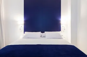 One-Bedroom Apartment in Downtown Benidorm - Image 3