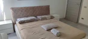 Fabulous with Terrace - Image 3
