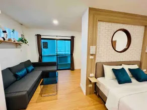 Comfy furnished apt, 100 m. to MRT, near Airport - Image 5