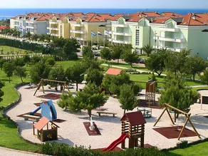 Sea view Apartment & Golf Resort - Image 2