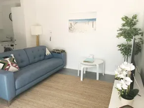 The STAR: Private, Quiet, Modern Spacious 1bedroom - Image 3