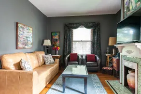 Victorian w/Private En Suite, 3b2b - Image 3
