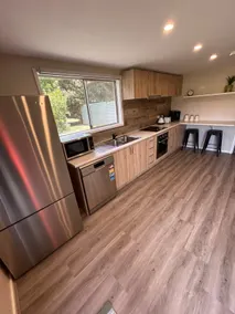 Bright & Cozy Cottage & StarLink fast Internet - Image 3