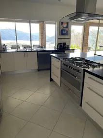 High Country Sanctuary - Pool - Lake Eildon Views - Image 4