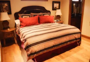 Luxury Penthouse Apartment Downtown Ketchum - Image 4