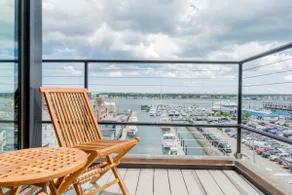 Waterfront Two Master Suite Penthouse with Rooftop - Image 2
