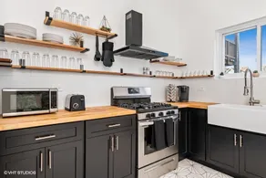 Welcome to the Wrightwood - Chic & Newly Renovated - Image 3