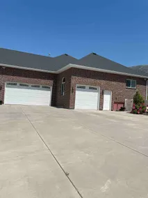 Spacious, Quiet Mountain View Home - Image 4