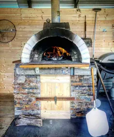 Charming Coastal Retreat with outdoor Pizza oven - Image 3