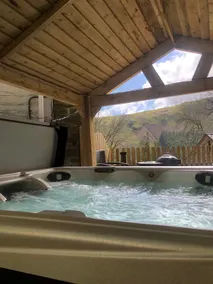 ”The Hideaway House Break-Away Captivating it all - Image 3