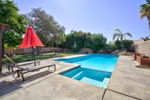 Comfortable Oasis with Pool and Spa - Image 5