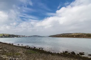 Juli's House - Seaside retreat with stunning views - Image 3