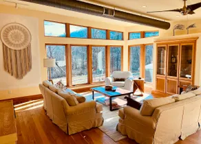 Modern Cabin on 30 Private Acres near Old Rag & Shenandoah Nat Park - Fiber Wifi - Image 2